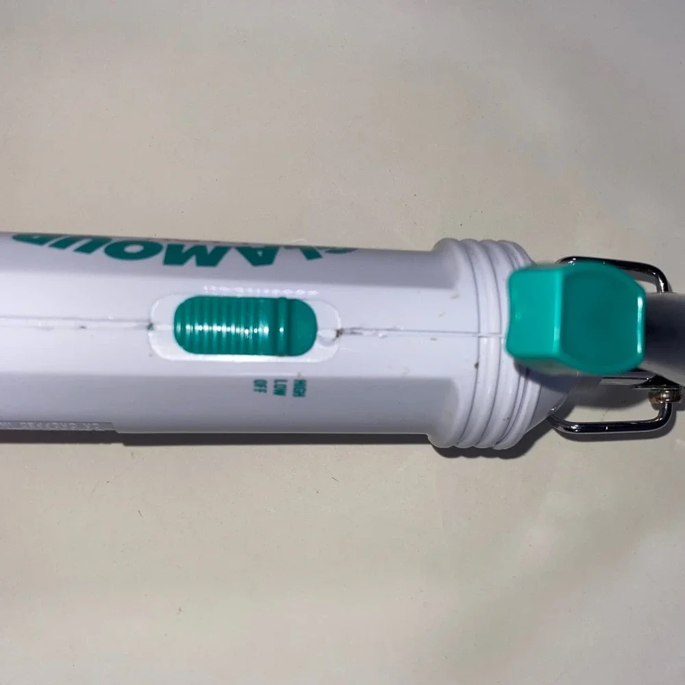 Vintage Lady Remington Glamour Curl Curling Iron White Teal Retro Hair Tool